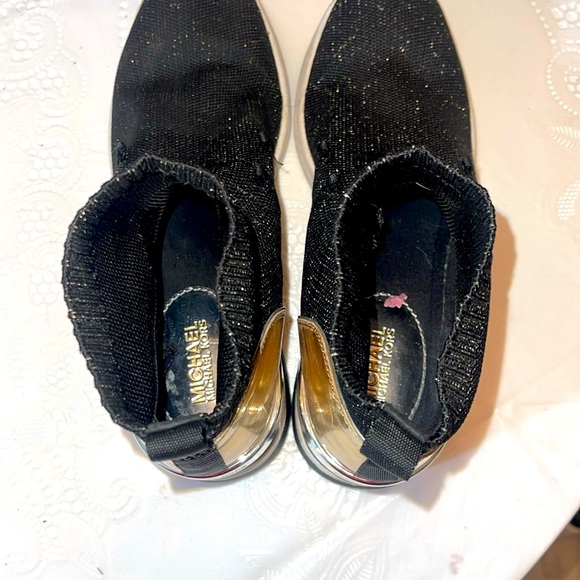 Michael Kors size 7- black and gold slip on sock sneakers with a built-in wedge - Picture 5 of 10